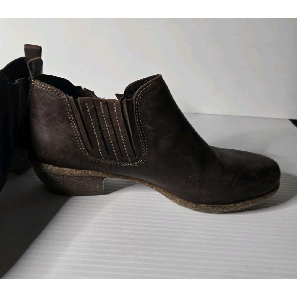 Clarks Artisan‎ Womens 9 Brown Leather Ankle Bootie Boots
